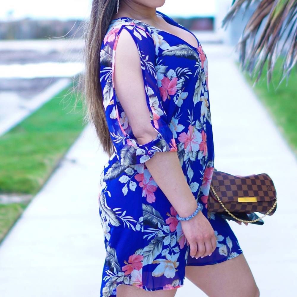 Lulu Floral Blue Dress size XS